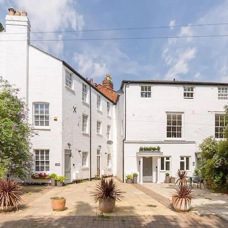 Fabulous Malvern Townhouse Great Malvern Bagian luar foto