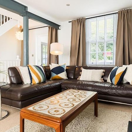 Fabulous Malvern Townhouse Great Malvern Bagian luar foto
