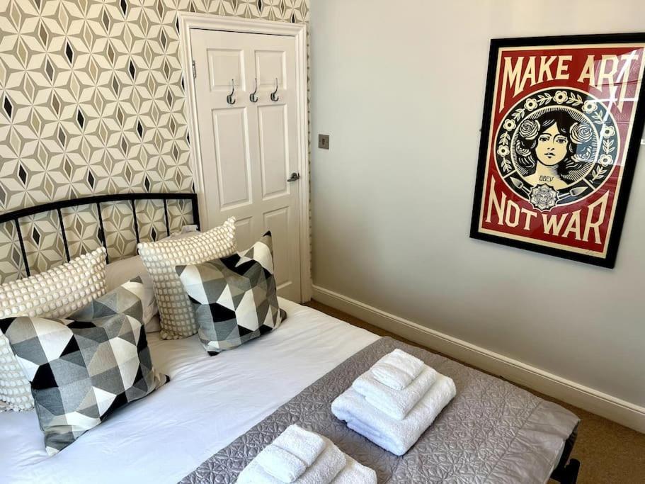 Fabulous Malvern Townhouse Great Malvern Bagian luar foto