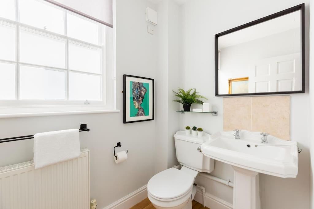 Fabulous Malvern Townhouse Great Malvern Bagian luar foto